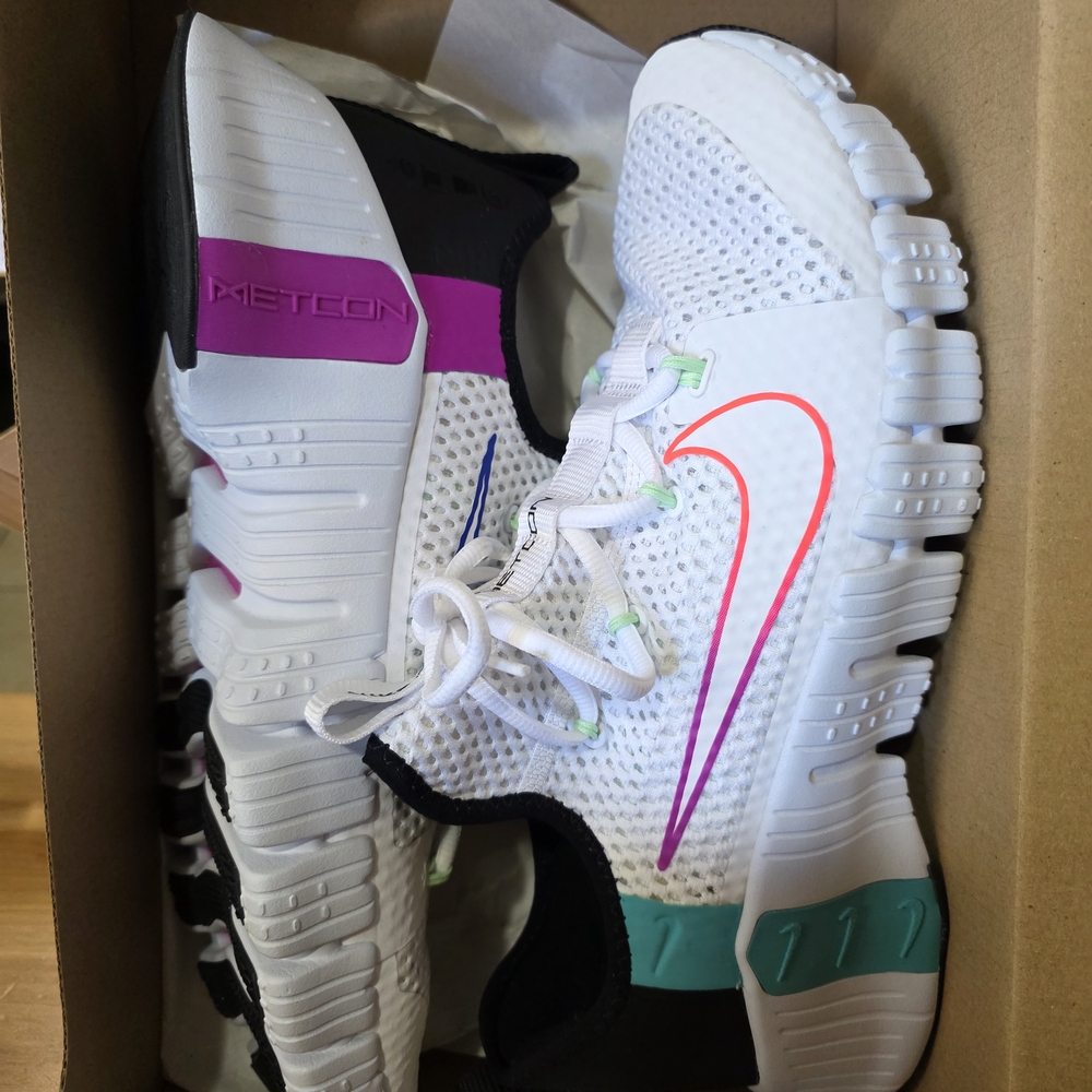 Nike Metcon White and Multicolor Sneakers